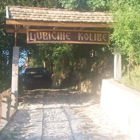 Golubinje Chalet Ljubicine Kolibe מראה חיצוני תמונה